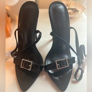 Elegant Black Women's Heels with Rhinestone Buckle